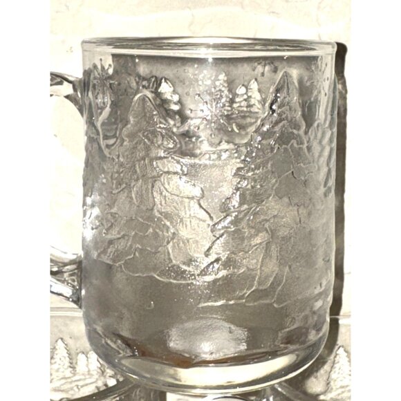 Luminarc Winter Wonderland Glass Mugs Set Of 3 - Picture 3 of 6